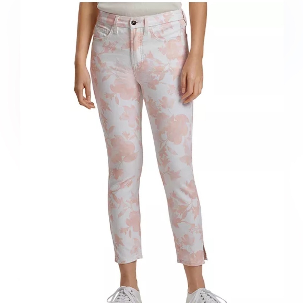 NWT! Women’s Jen7~ 7 for all mankind printed crop skinny jeans- shadow floral- 6